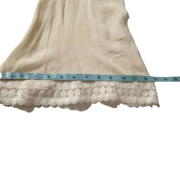 ANTHROPOLOGIE Maeve size M COLD SHOULDER TOP bellSleeve with lace accent women's - Picture 4 of 11